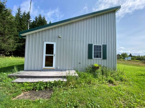 760 Jemtland Rd, New Sweden, ME 04762-3130
