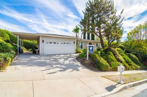 3944 Bon Homme Rd, Calabasas, CA 91302-5706