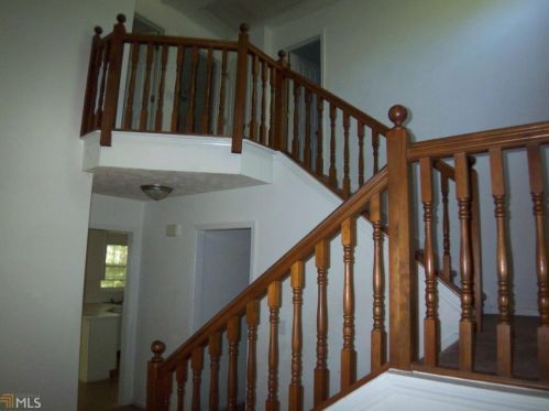 159 Valleydale Dr, Stockbridge, GA 30281-3046