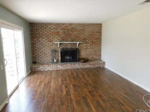 24920 Via Lopez Ct, Ramona, CA 92065-4634