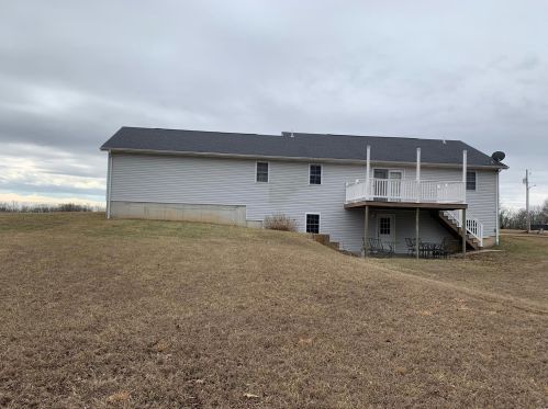 200 Lehnhoff Dr, Lanes Prairie, MO 65013-2379