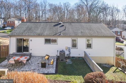 8138 Viola St, Springfield VA  22152-3626 exterior