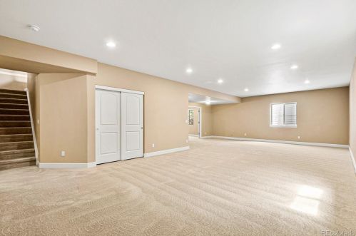 4885 Riviera Way, Aurora CO 80015-4708 exterior