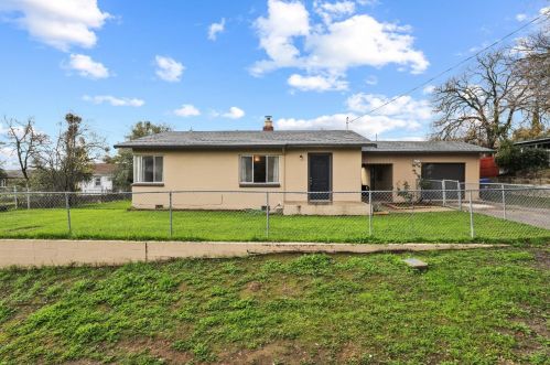 277 Myrtle St, Valley Springs, CA 95252-8707