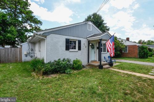 514 Woodford St, Fredericksburg, VA 22401-4433