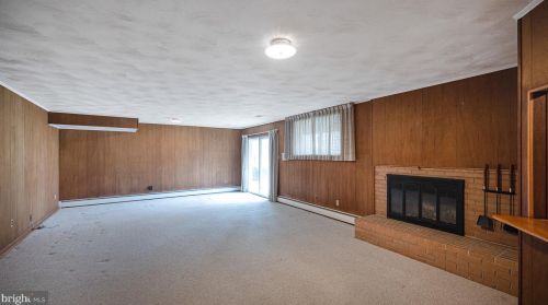 355 Scott Dr, Silver Spring MD 20904-1066 exterior