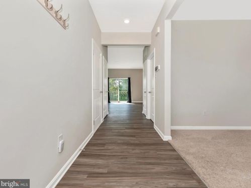 121 Winifred Dr, Hanover PA  17331 exterior