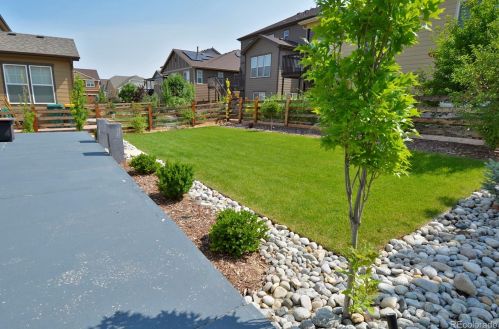 4990 Valdai Way, Aurora CO  80015-6792 exterior