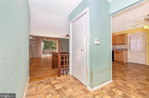 13216 Dauphine St, Silver Spring MD 20906-5211 exterior