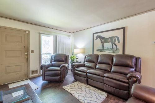 2625 Harmony Way, Atlanta GA  30344-2046 exterior