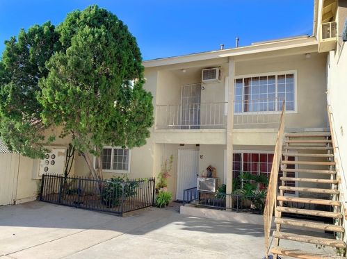 2547 Park Ln, Anaheim CA  92806-1628 exterior