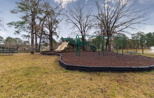 12094 Ln Salle Oaks, Conroe TX  77304-4002 exterior