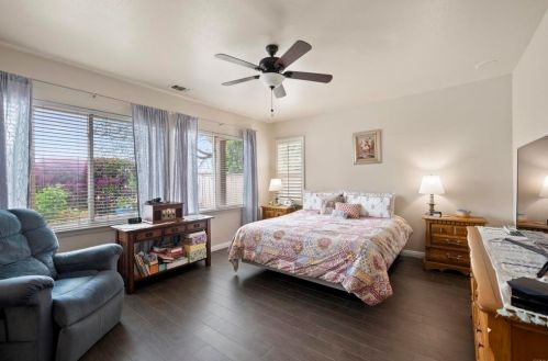 1363 Stanislaus Dr, Chula Vista CA  91913-1403 exterior