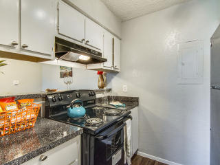 4720 Wellesley Ave, Fort Worth TX  76107-6144 exterior