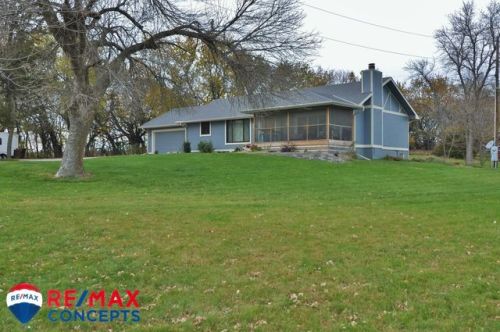 13200 Branched Oak Rd, Agnew, NE 68428-4065