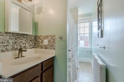 231 Orange St, Lancaster PA  17602-2914 exterior