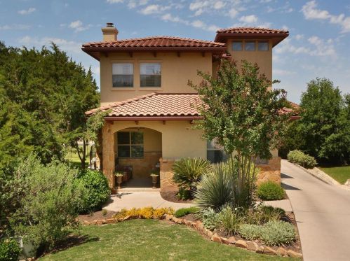 8 Cove Creek Ln, Austin, TX 78738-1470