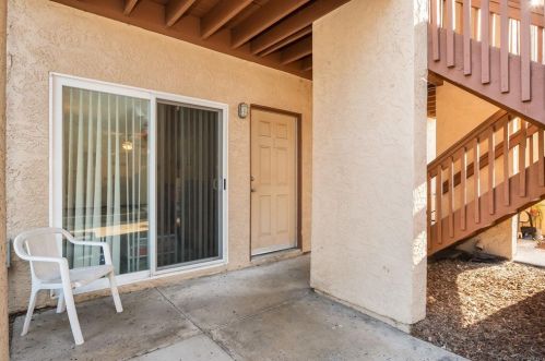 190 Chambers St, El Cajon, CA 92020-3351