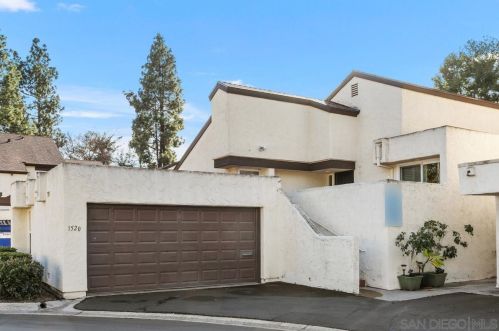 1520 Eagle Ln, El Cajon, CA 92020-1411