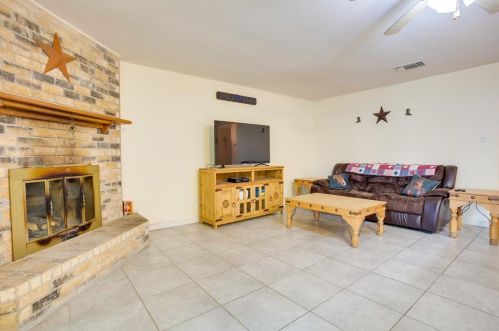 9908 Runnymeade Pl, Fort Worth TX  76108-4032 exterior