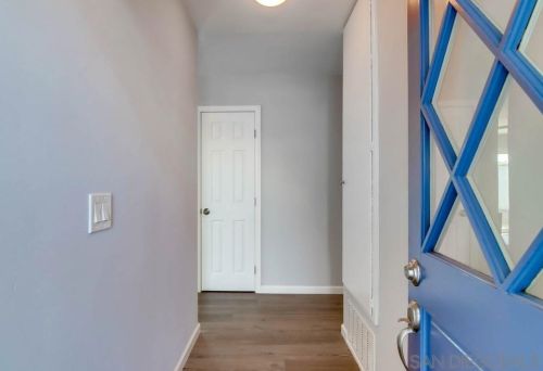 2521 Caulfield Dr, San Diego, CA 92154-2106