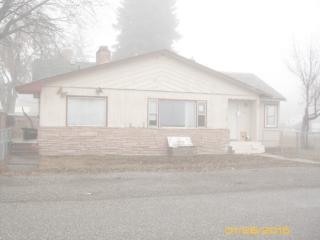 937 Oregon St, Gooding ID  83330-1442 exterior