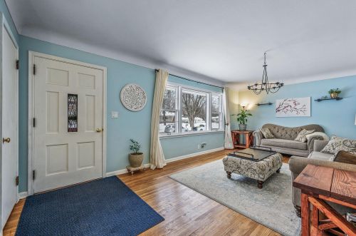 2814 Dellwood Ave, Saint Paul MN  55113-1827 exterior