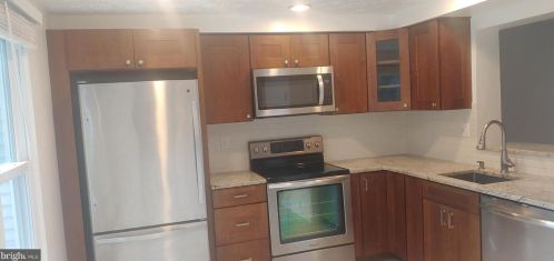 1170 Palmwood Ct, Arnold, MD 21012-1932