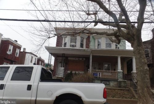 5135 10th St, Philadelphia, PA 19141-4007