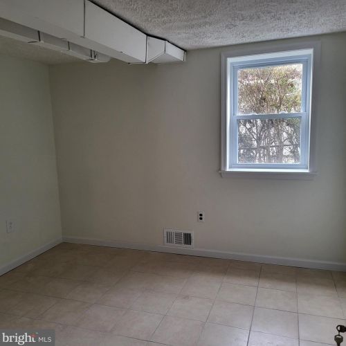 10803 Jewett St, Silver Spring MD  20902-3739 exterior