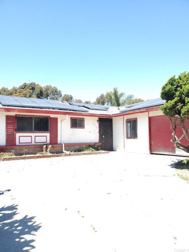 3514 Hacienda Dr, Oceanside, CA 92054-3834
