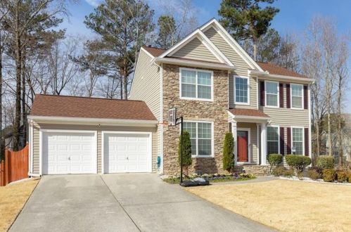 166 Chamberlyn Ln, Hiram, GA 30141-2755