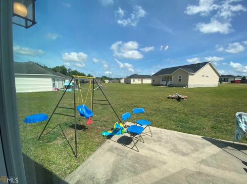 5043 Scotch Pine Ave, Statesboro, GA 30458-9217