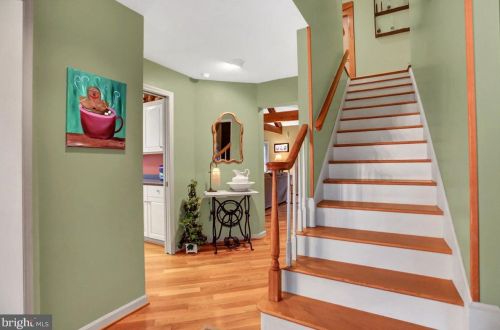 1294 Glatco Ldg Rd, Hanover PA 17331-6852 exterior