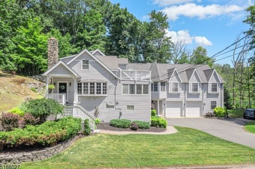 48 Lee Hill Rd, Andover, NJ 07821-3522