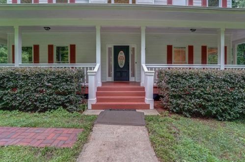 5301 Wendwood Rd, Conyers GA  30094-4839 exterior