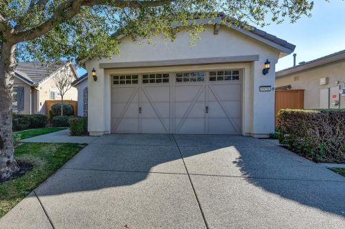 9951 Kennet Way, Elk Grove, CA 95757-5118