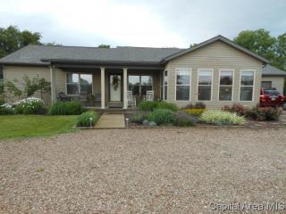 215 Glenarm Rd, Glenarm, IL 62536-6572