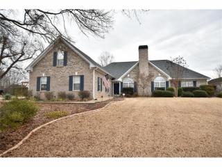 134 Iron Horse Cir, Pendergrass, GA 30567-2266