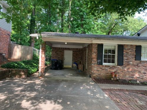 2943 Appling Dr, Atlanta, GA 30341-5113