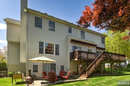 8 Matthew Ct, Dover NJ  07869-1058 exterior