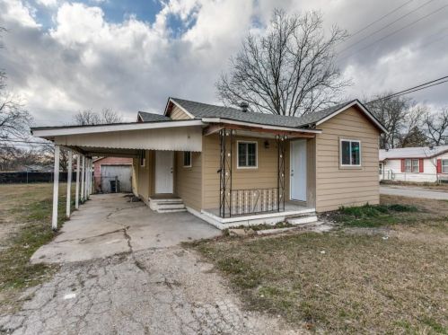 3623 Crump St, Fort Worth TX  76106-4423 exterior