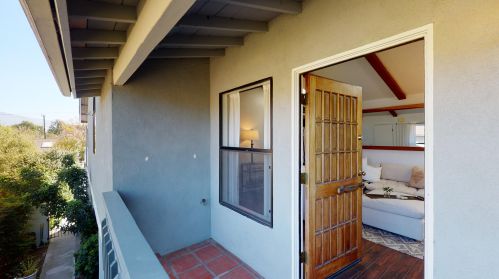 619 Ripley St, Santa Barbara, CA 93111-2840