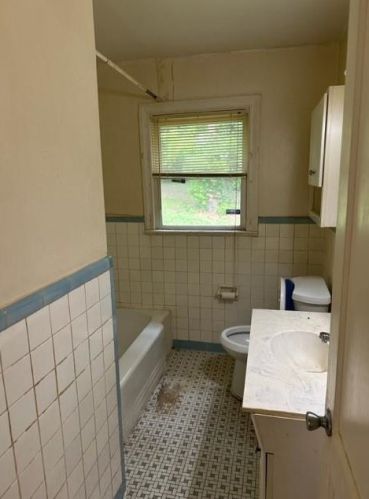 2983 Harlan Dr, Atlanta GA  30344-3758 exterior