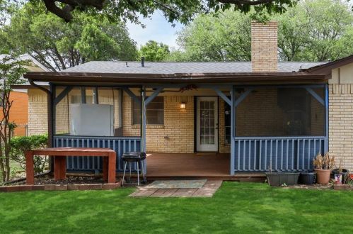 7632 Terry Dr, Fort Worth TX  76180-6270 exterior