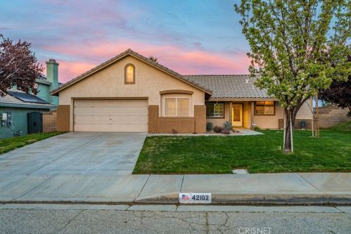 42102 Quail Creek Dr, Lancaster, CA 93536-3779