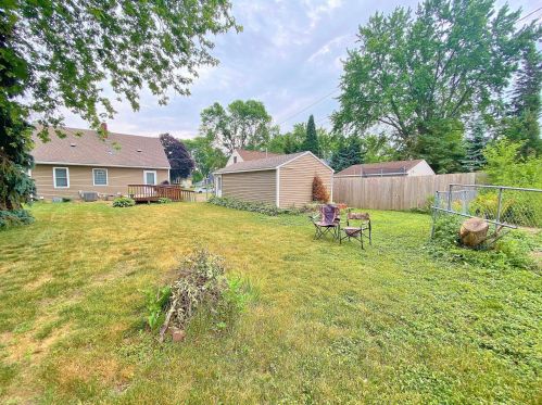 1891 Barclay St, Saint Paul MN  55109-4440 exterior