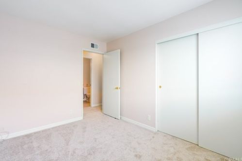 6219 Woodsboro Ave, Anaheim CA  92807-2346 exterior