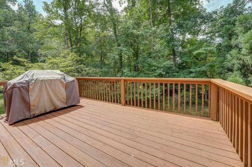 5025 Shore Dr, Conyers GA  30094-4711 exterior