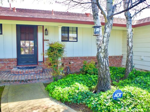7684 Capricorn Dr, Citrus Heights, CA 95610-7544